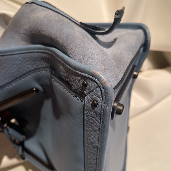 Coach Dreamer 36 Cypress - Picture 4 of 10